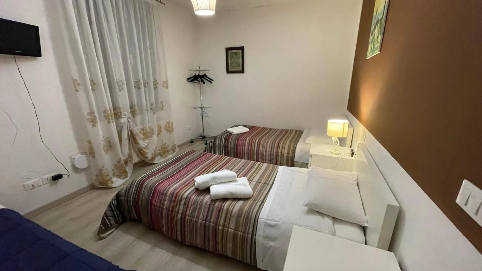 Venice Fabulous Canal View Apartment 0*,  이탈리아