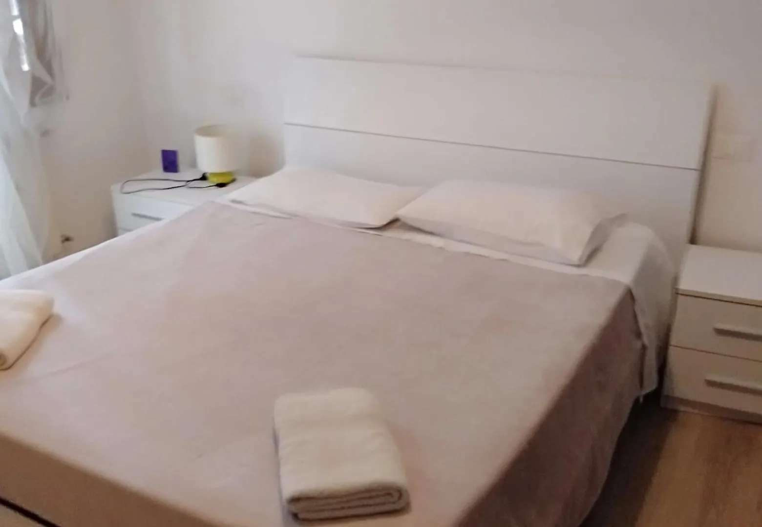 Venice Fabulous Canal View Apartment 0*,  イタリア